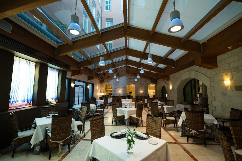 Rice Palacio De Los Blasones Бургос Экстерьер фото